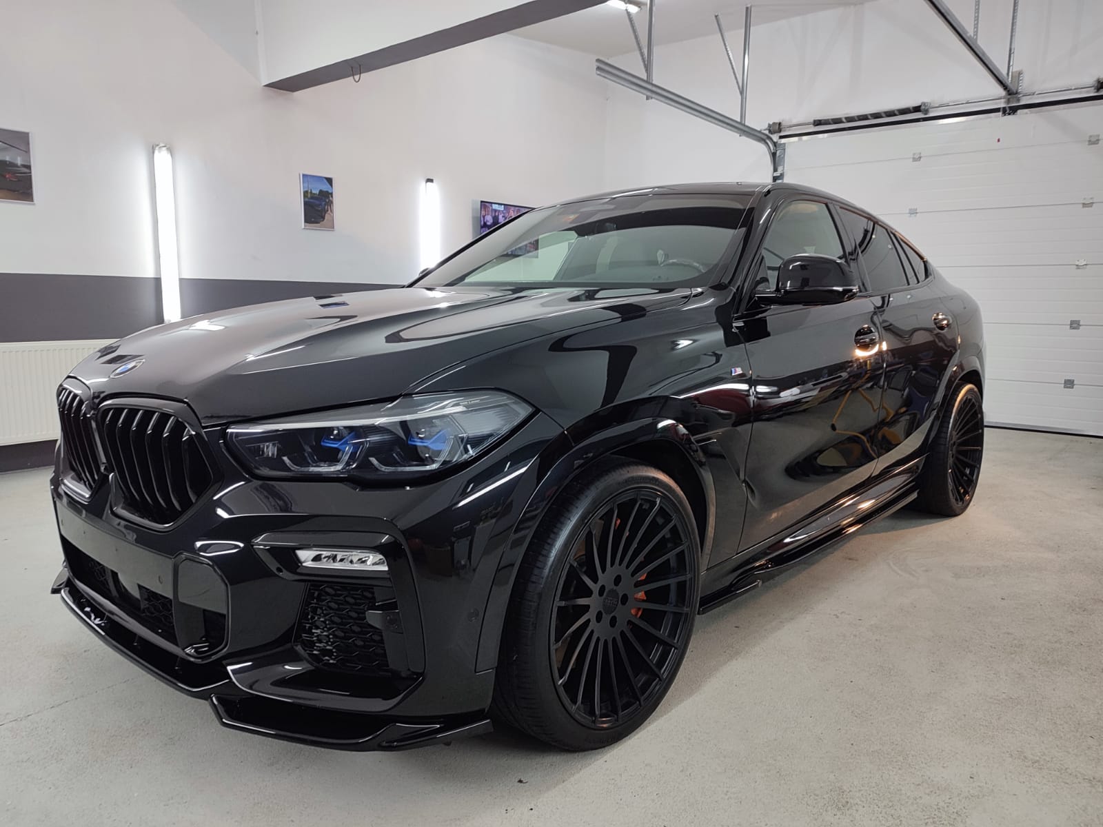 Auto 1